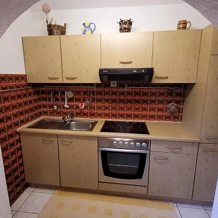 Haus Bergleiten 아파트 *